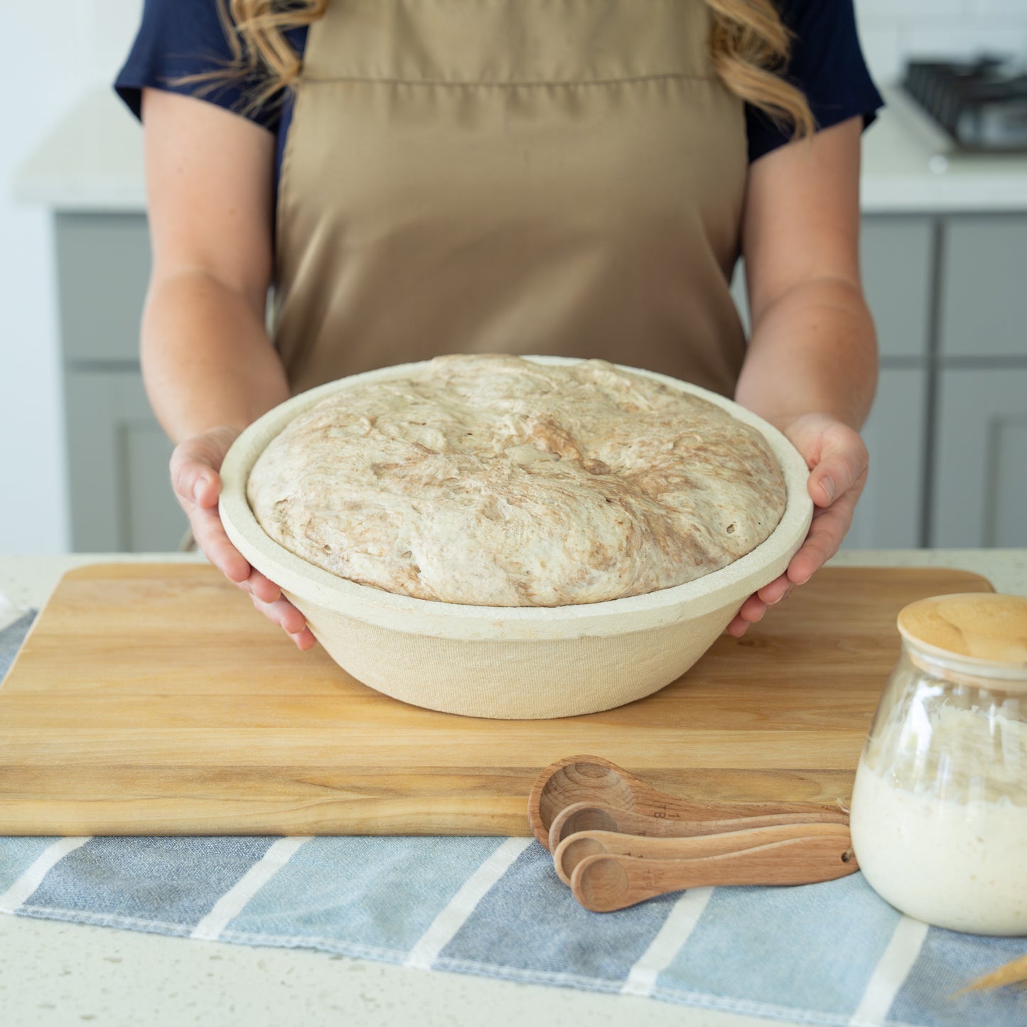 XL Round 2kg Smooth Banneton for Miche Bread